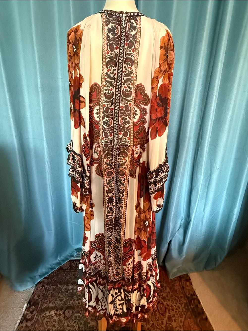 FARM Rio Ivory Maxi Dress with Rust Floral Print - Picture 2 of 5